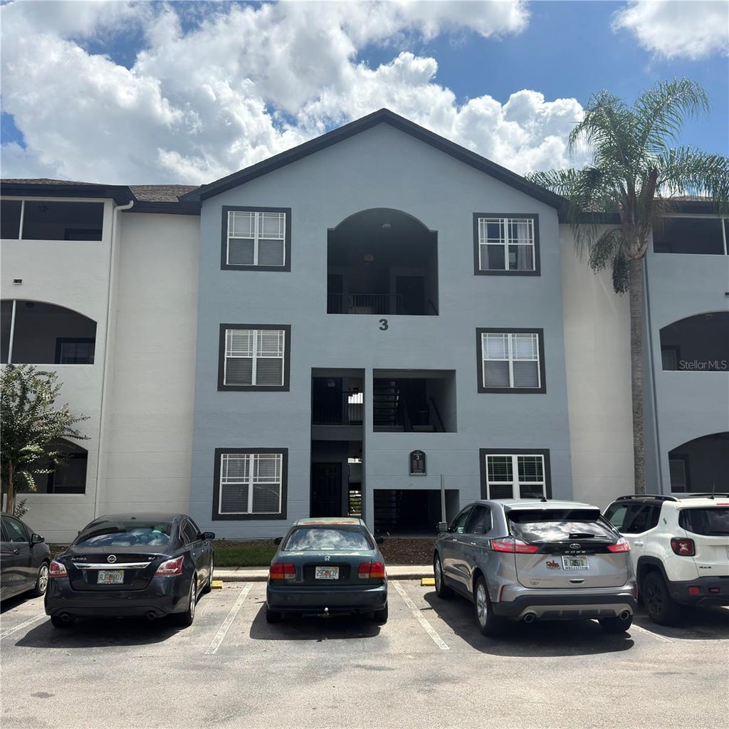 Photo of 16337 Enclave Village Drive #16337, Tampa, FL 33647 (MLS # TB8546863)