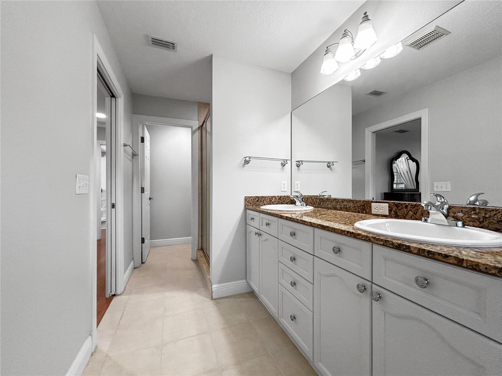VILLAS OF CARILLON - Residential