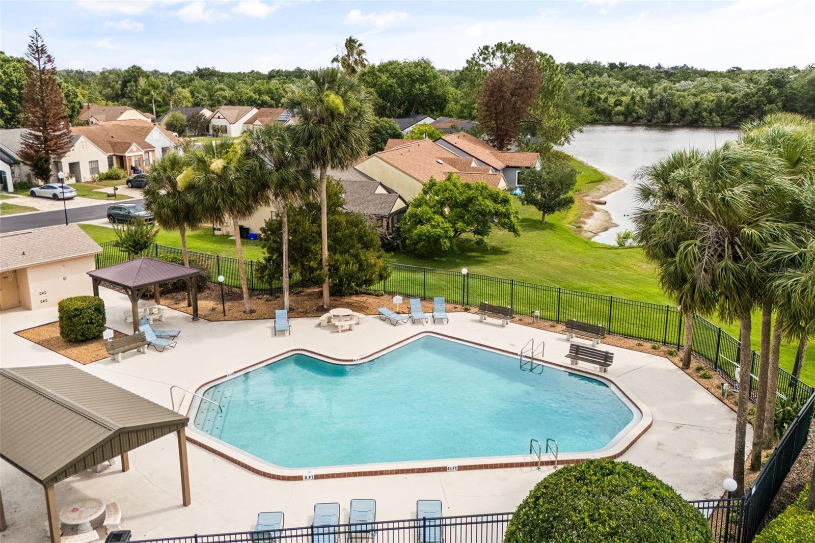 MAYFAIR MEADOWS - Residential