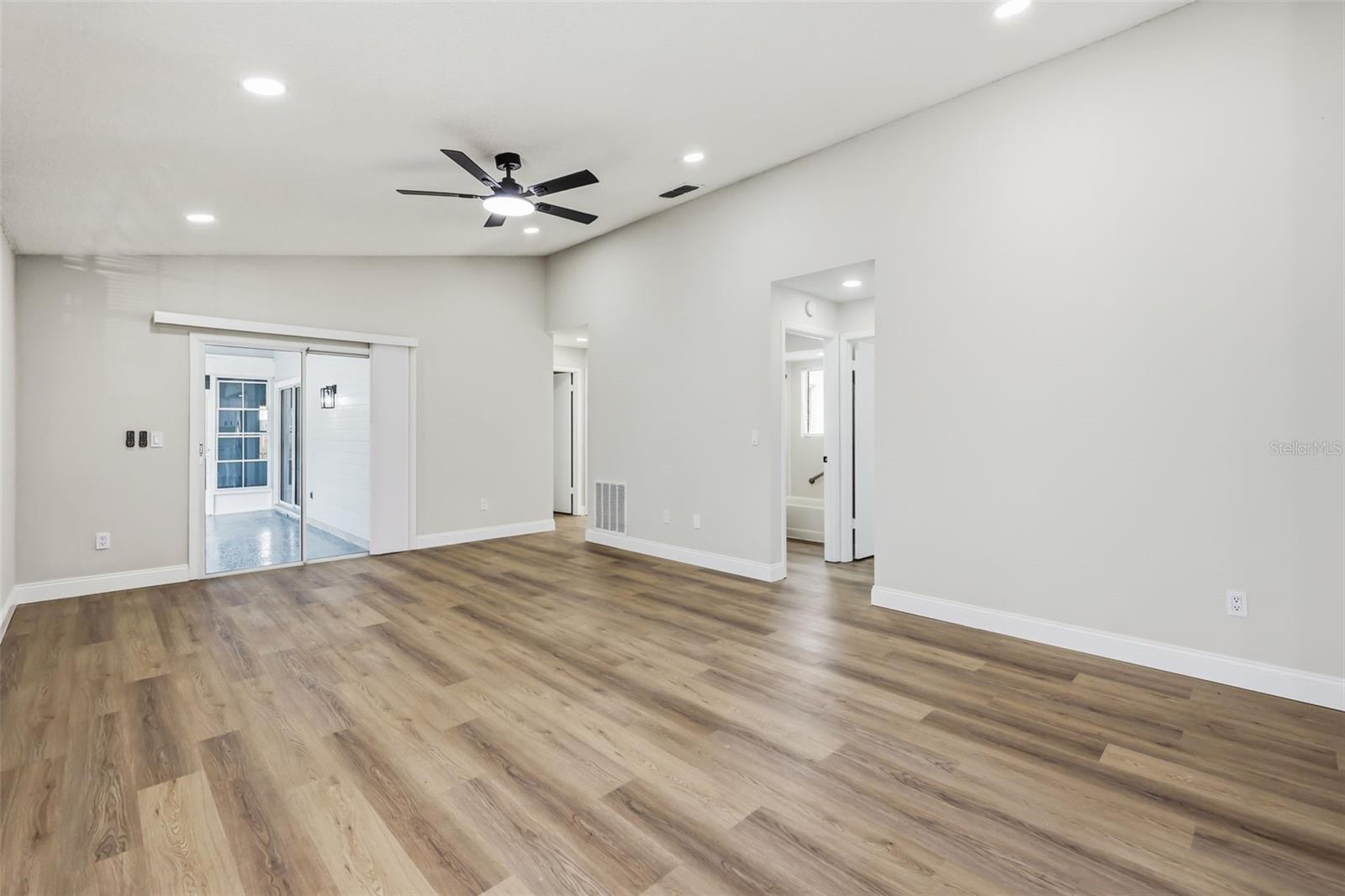 MAYFAIR MEADOWS - Residential