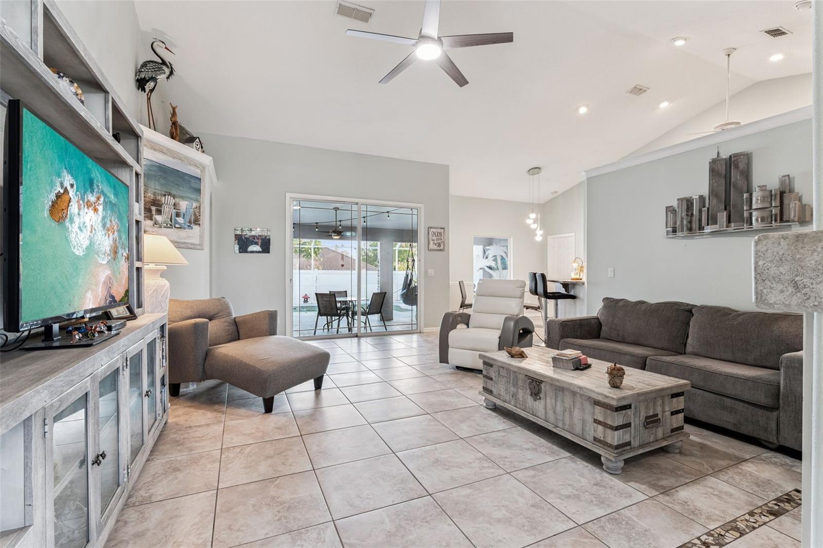 DEBARY WOODS UNIT 02 - Residential