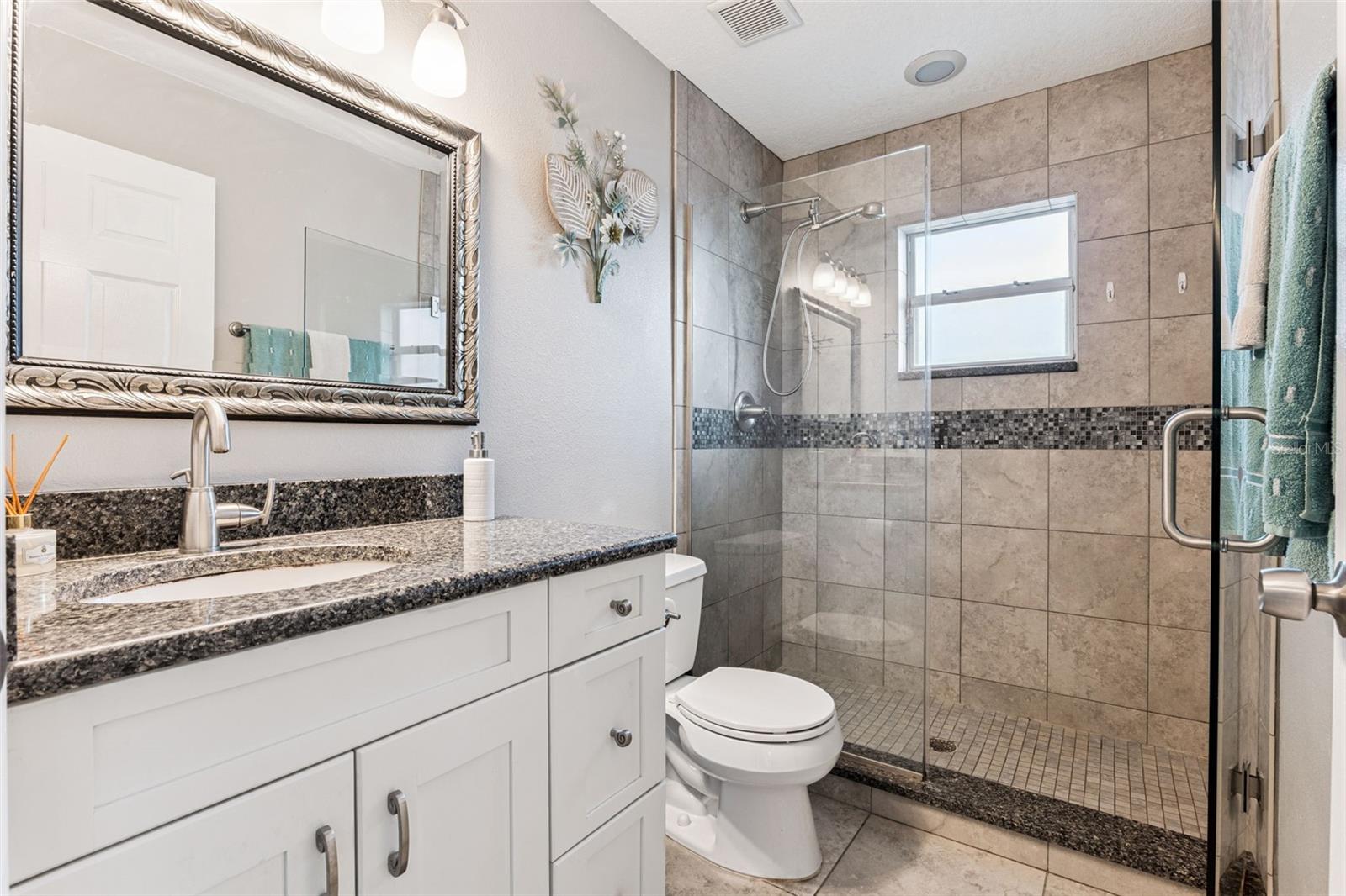 DEBARY WOODS UNIT 02 - Residential