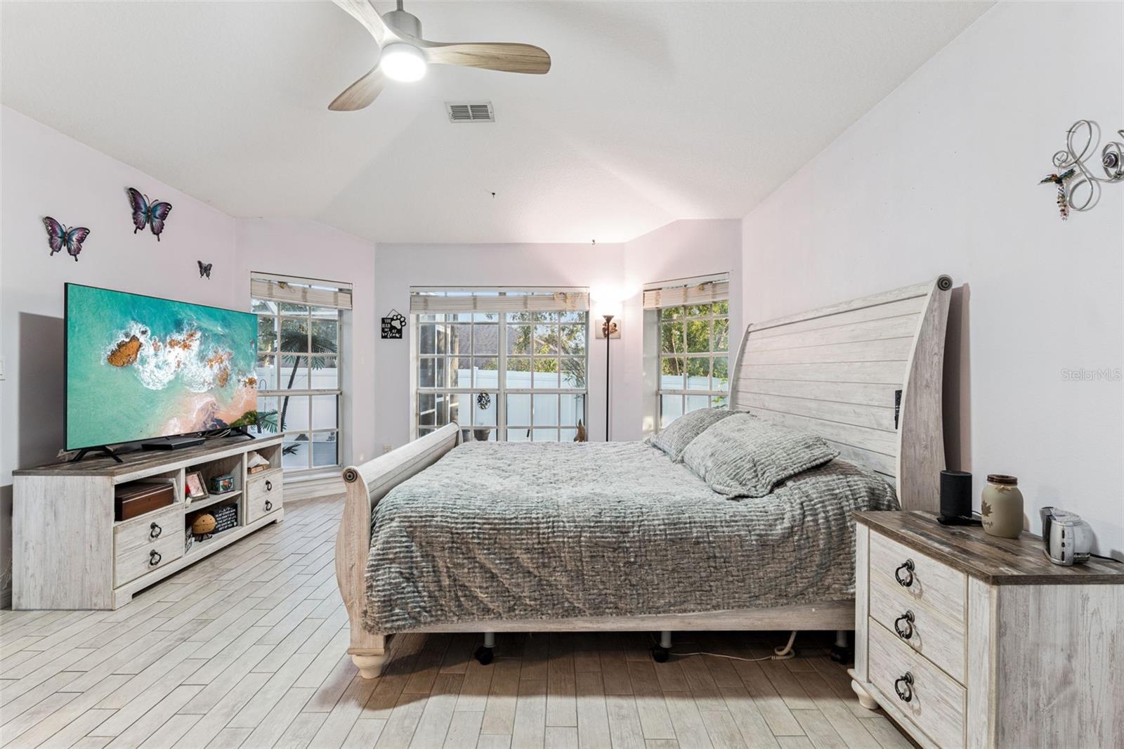 DEBARY WOODS UNIT 02 - Residential