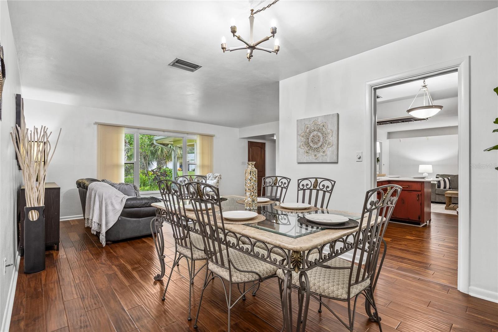 FAIRWAY ESTATES 9TH ADD - Residential