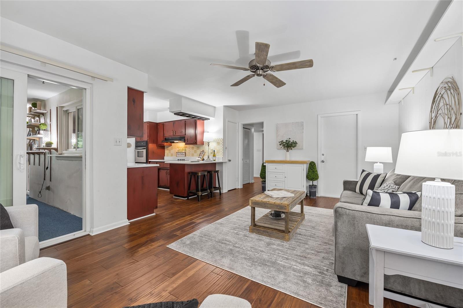 FAIRWAY ESTATES 9TH ADD - Residential