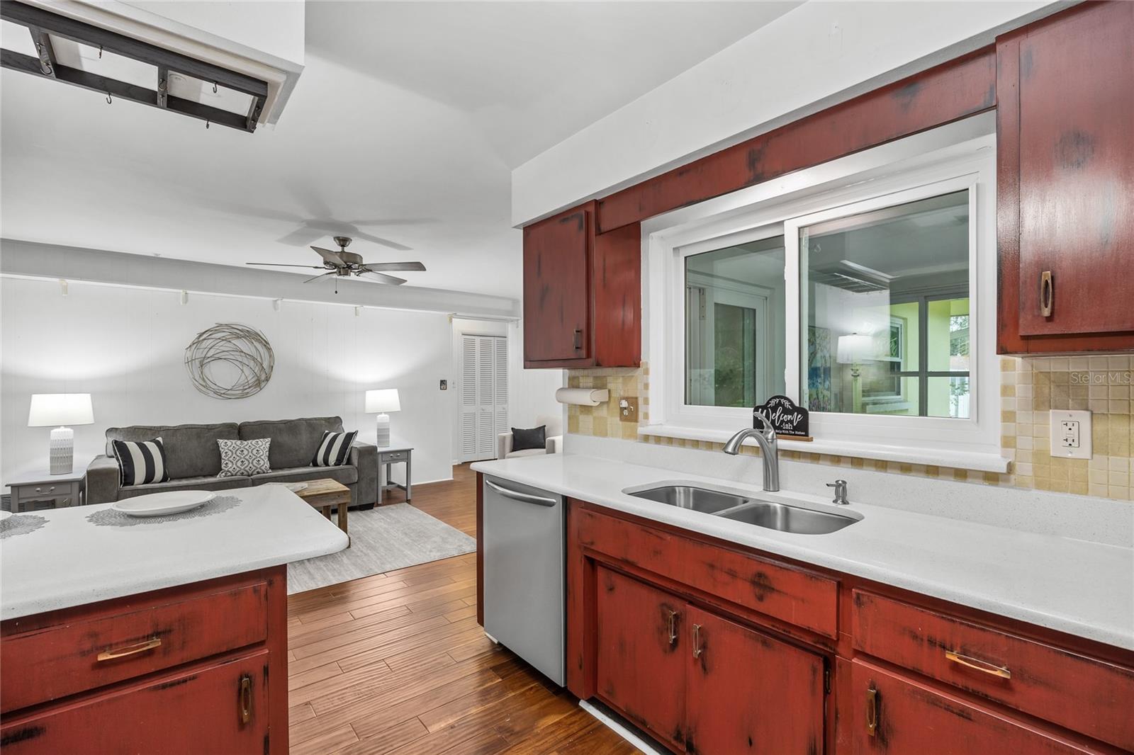 FAIRWAY ESTATES 9TH ADD - Residential