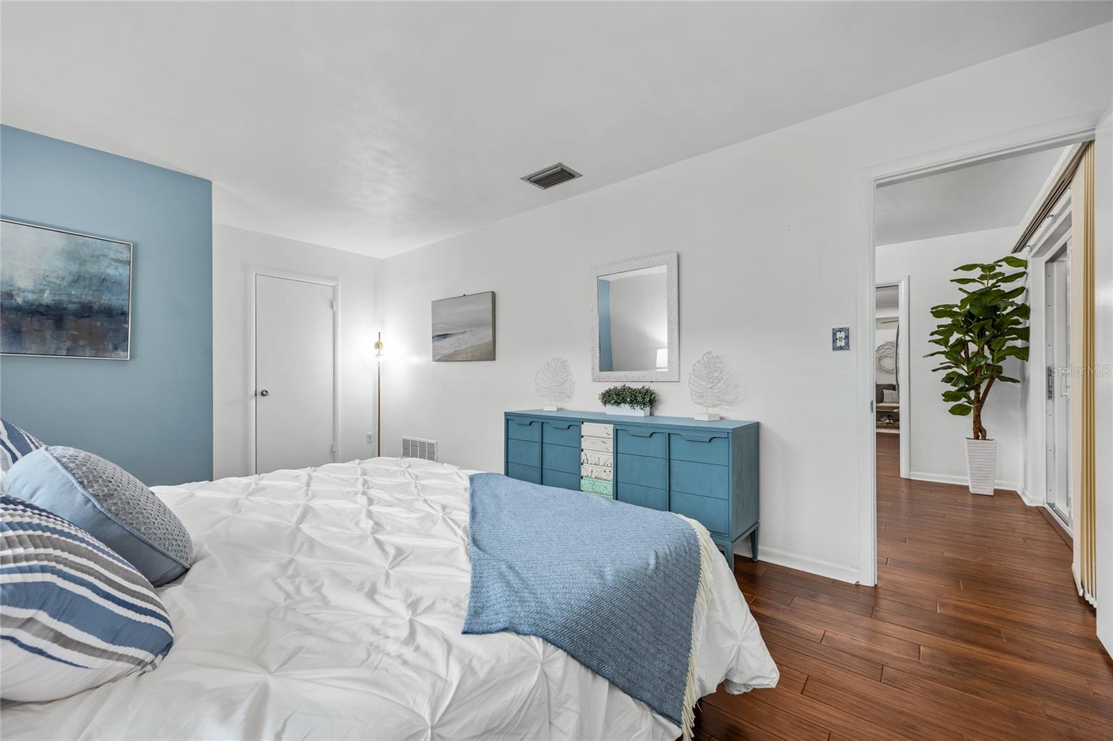 FAIRWAY ESTATES 9TH ADD - Residential