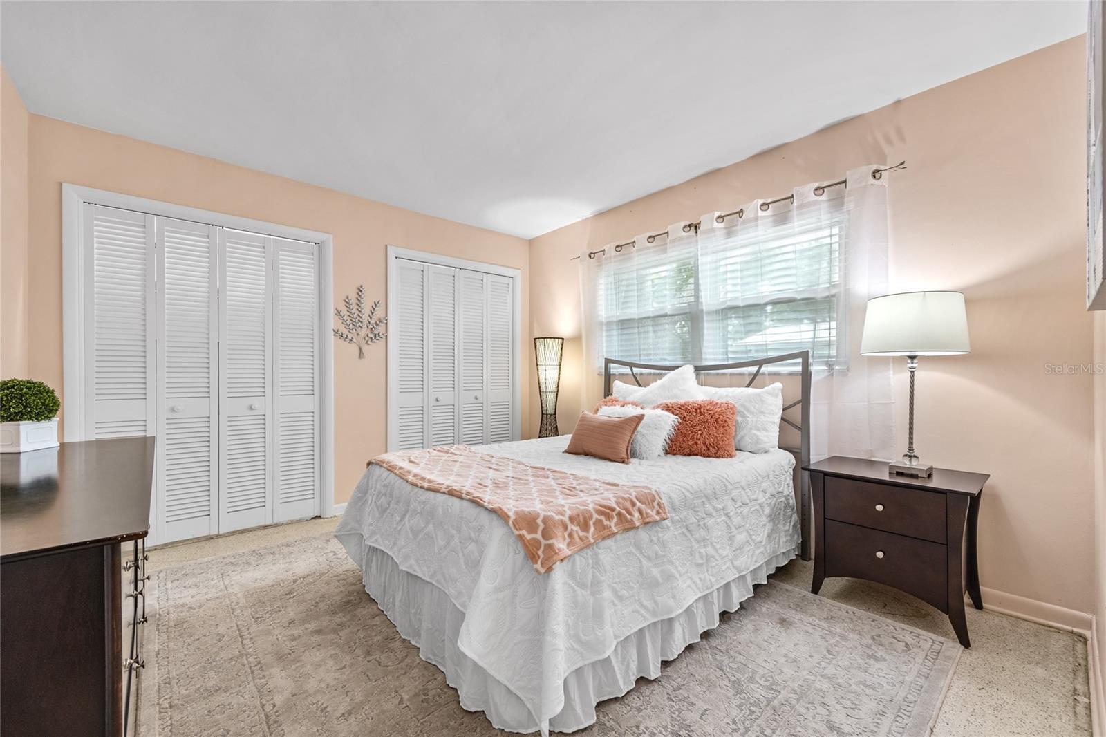 FAIRWAY ESTATES 9TH ADD - Residential