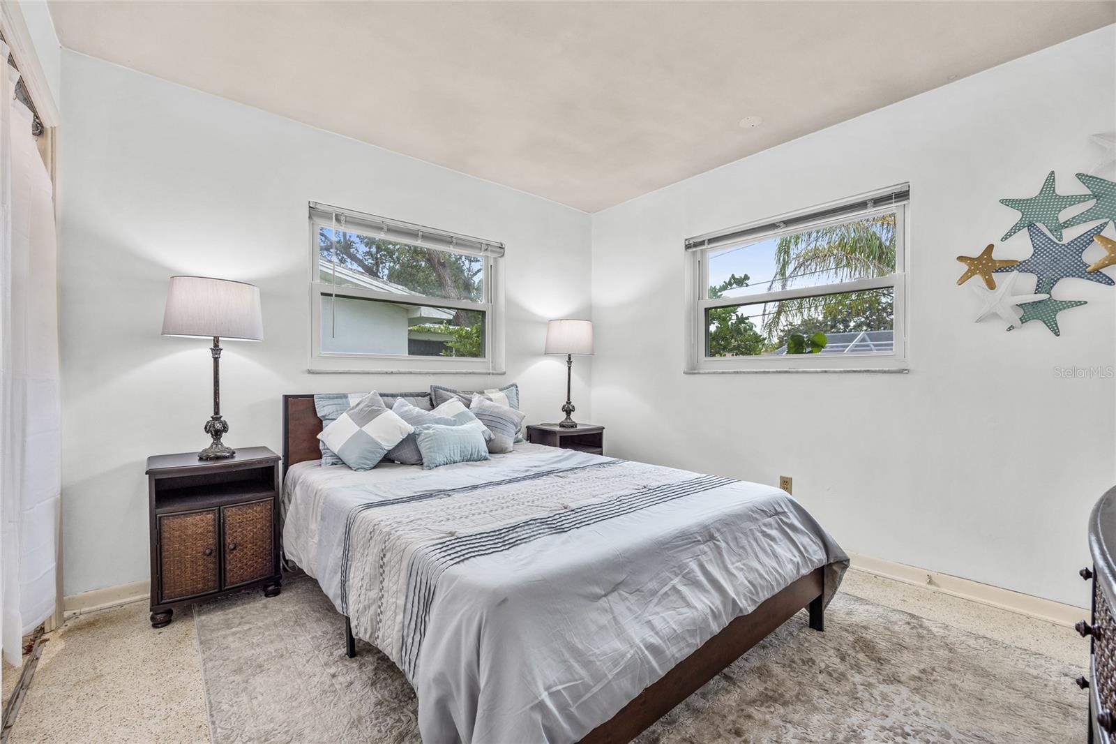 FAIRWAY ESTATES 9TH ADD - Residential