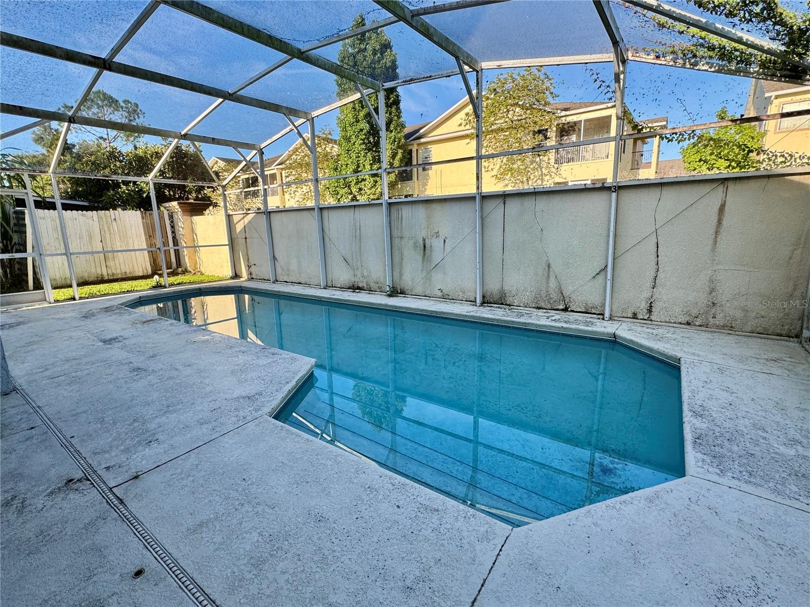 2510 HAMLET LANE