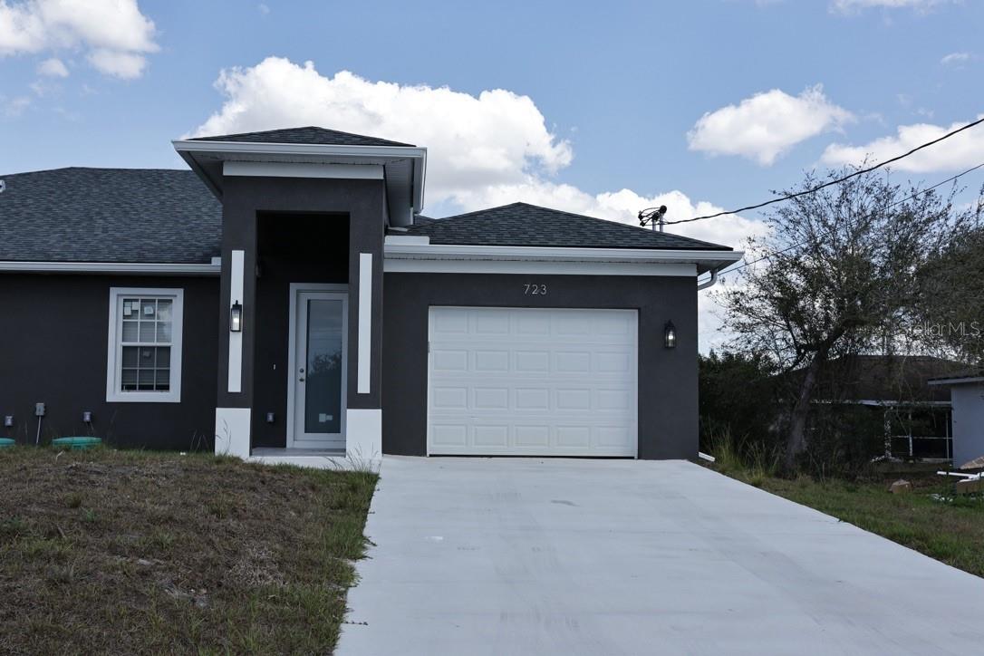 LEHIGH ESTATES - Residential Lease