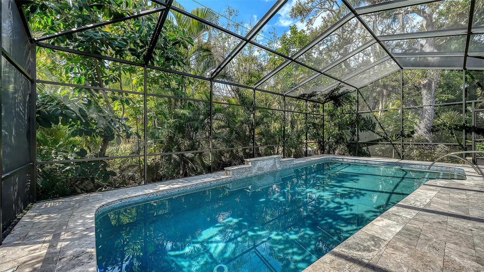 SIESTA COVE SUB - Residential