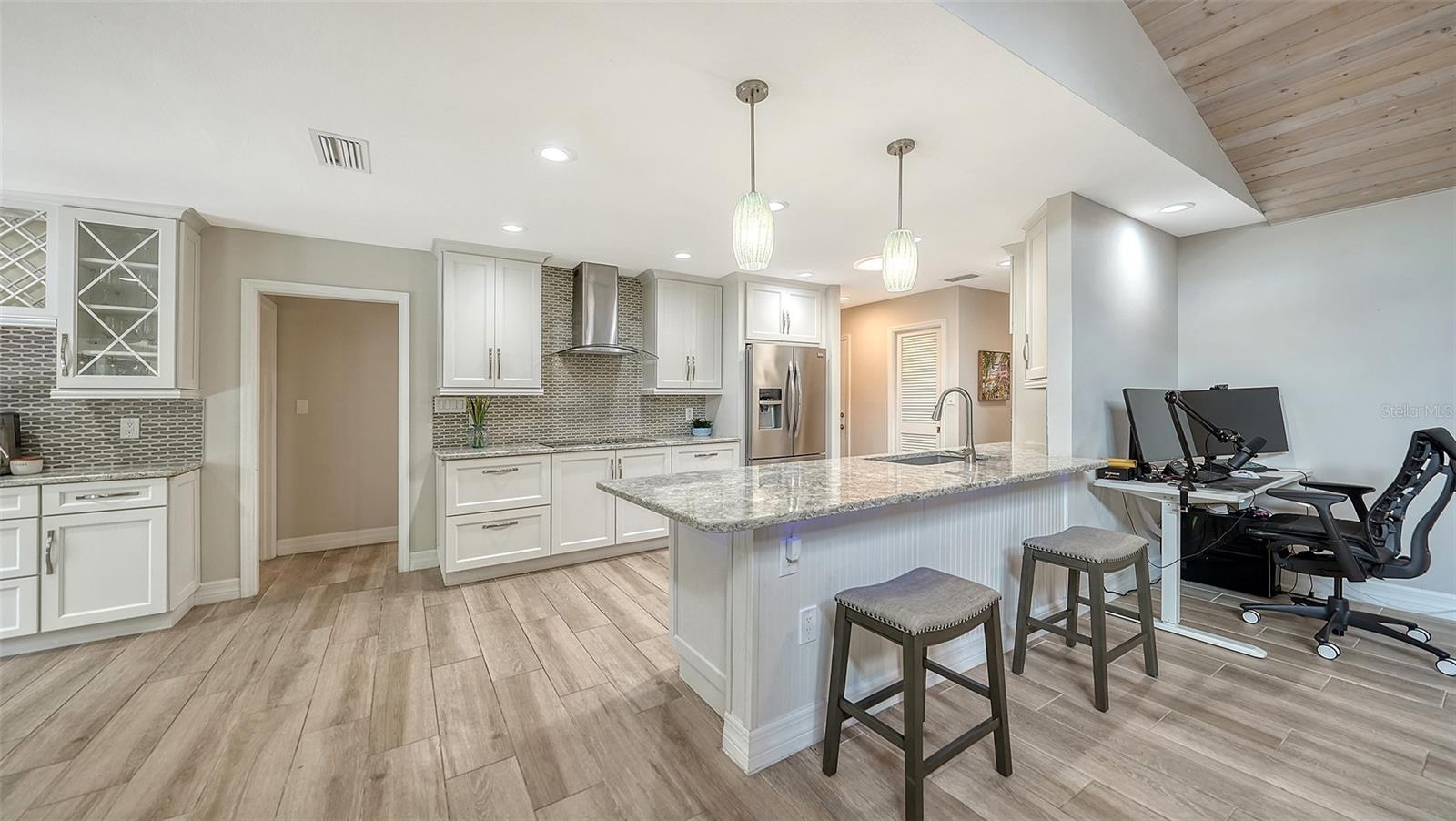 SIESTA COVE SUB - Residential