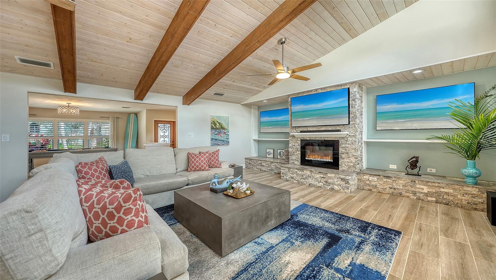 SIESTA COVE SUB - Residential