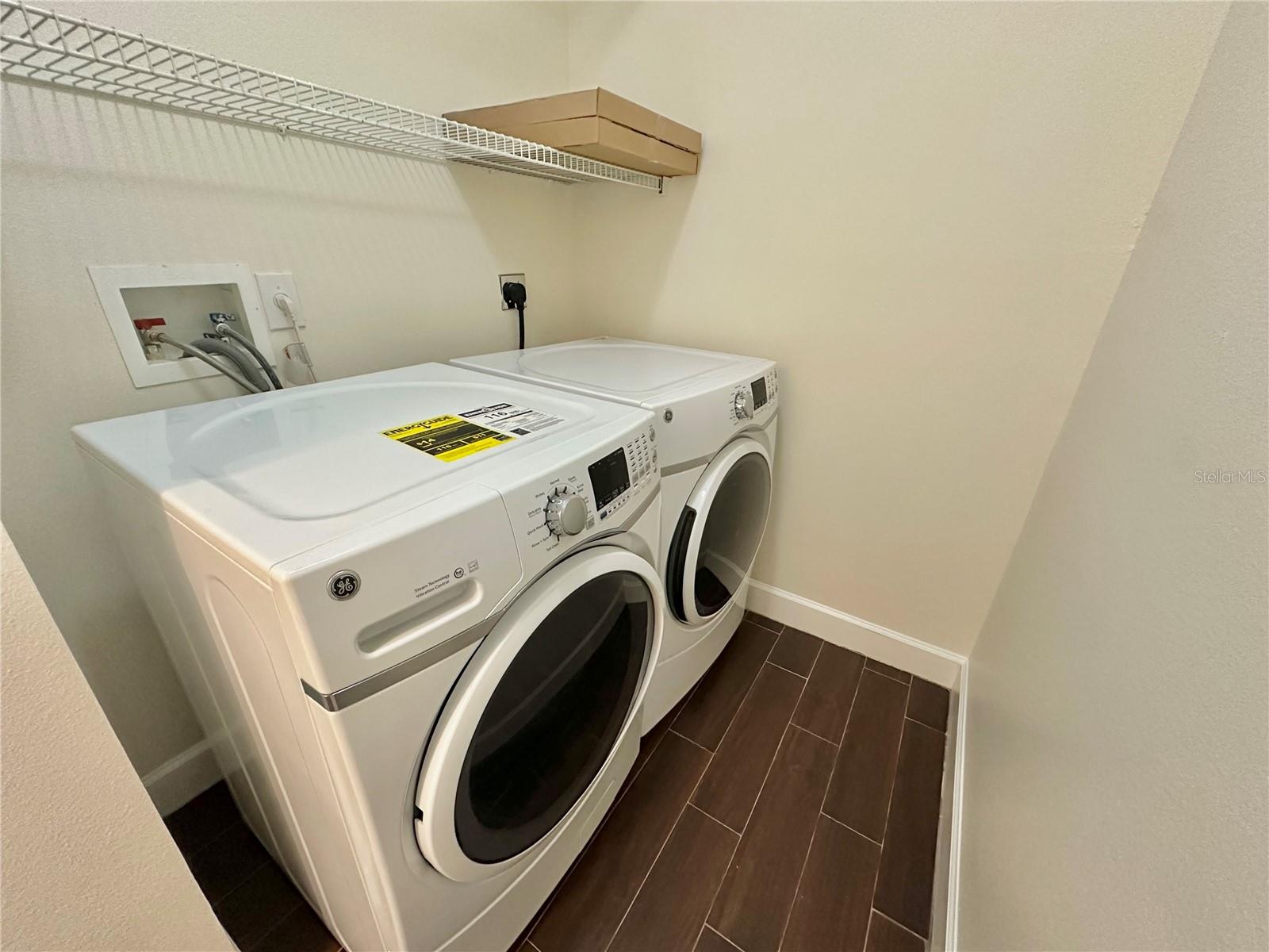 ARTISAN CLUB CONDO PH 2 - Residential Lease