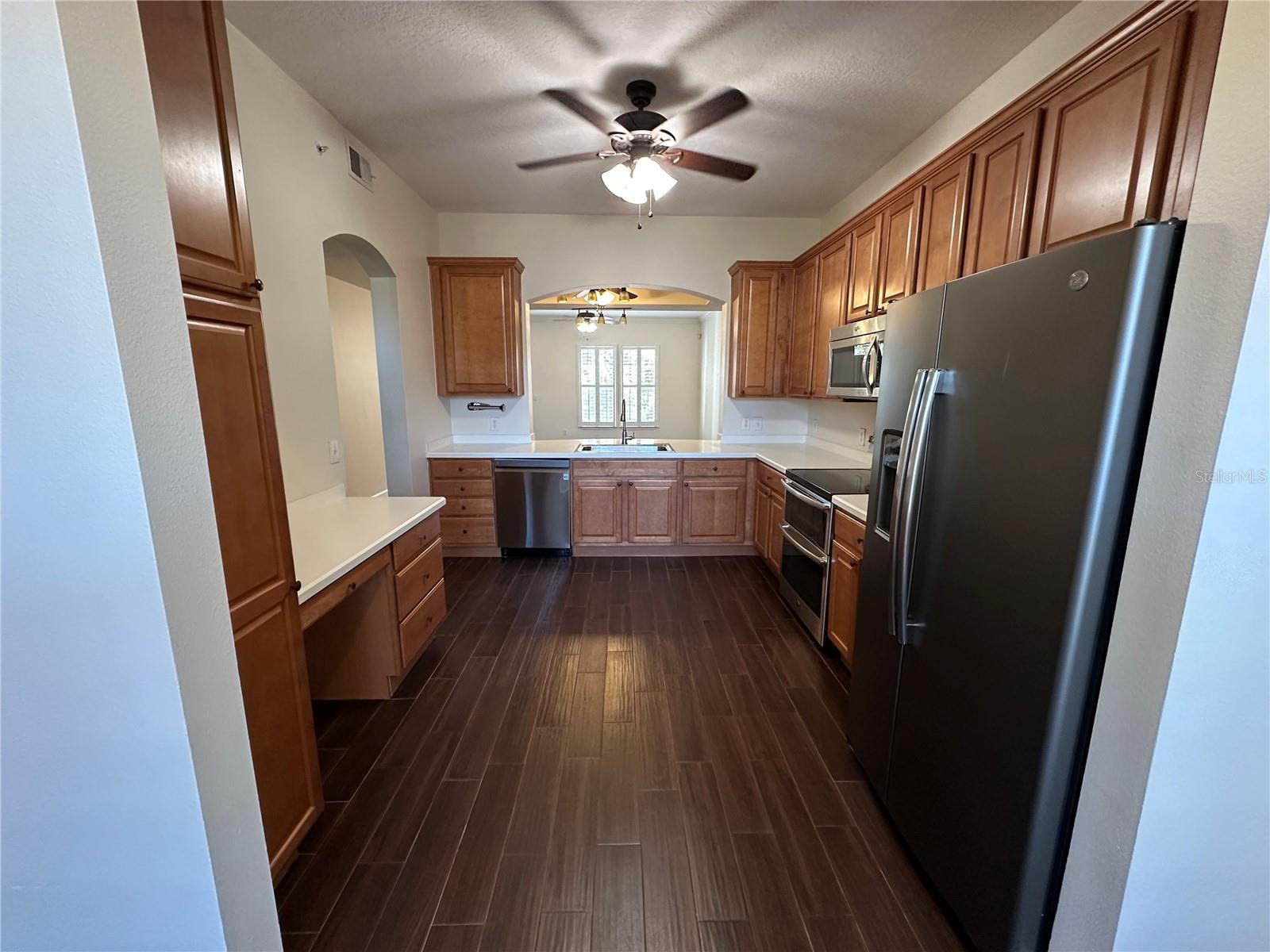 ARTISAN CLUB CONDO PH 2 - Residential Lease