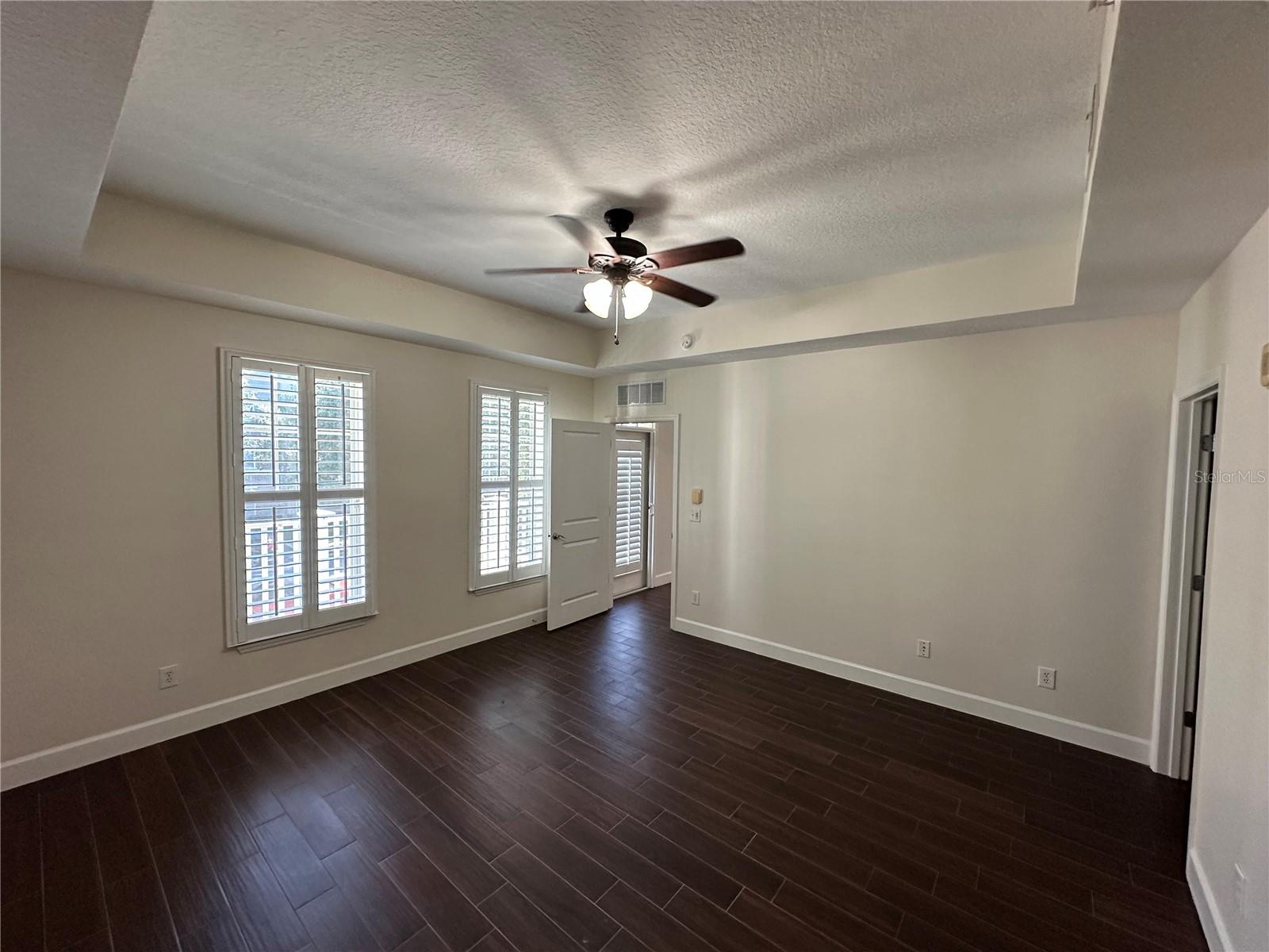 ARTISAN CLUB CONDO PH 2 - Residential Lease