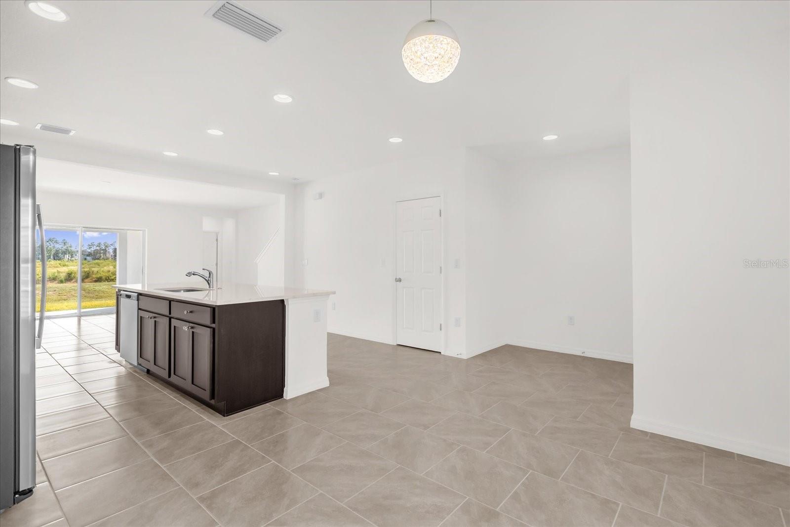LEGACY LNDGS - Residential