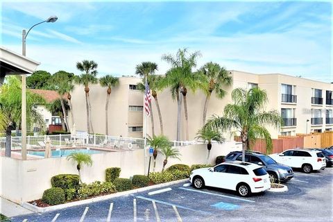 2763 WOODGATE LANE 108 SARASOTA FL 34231