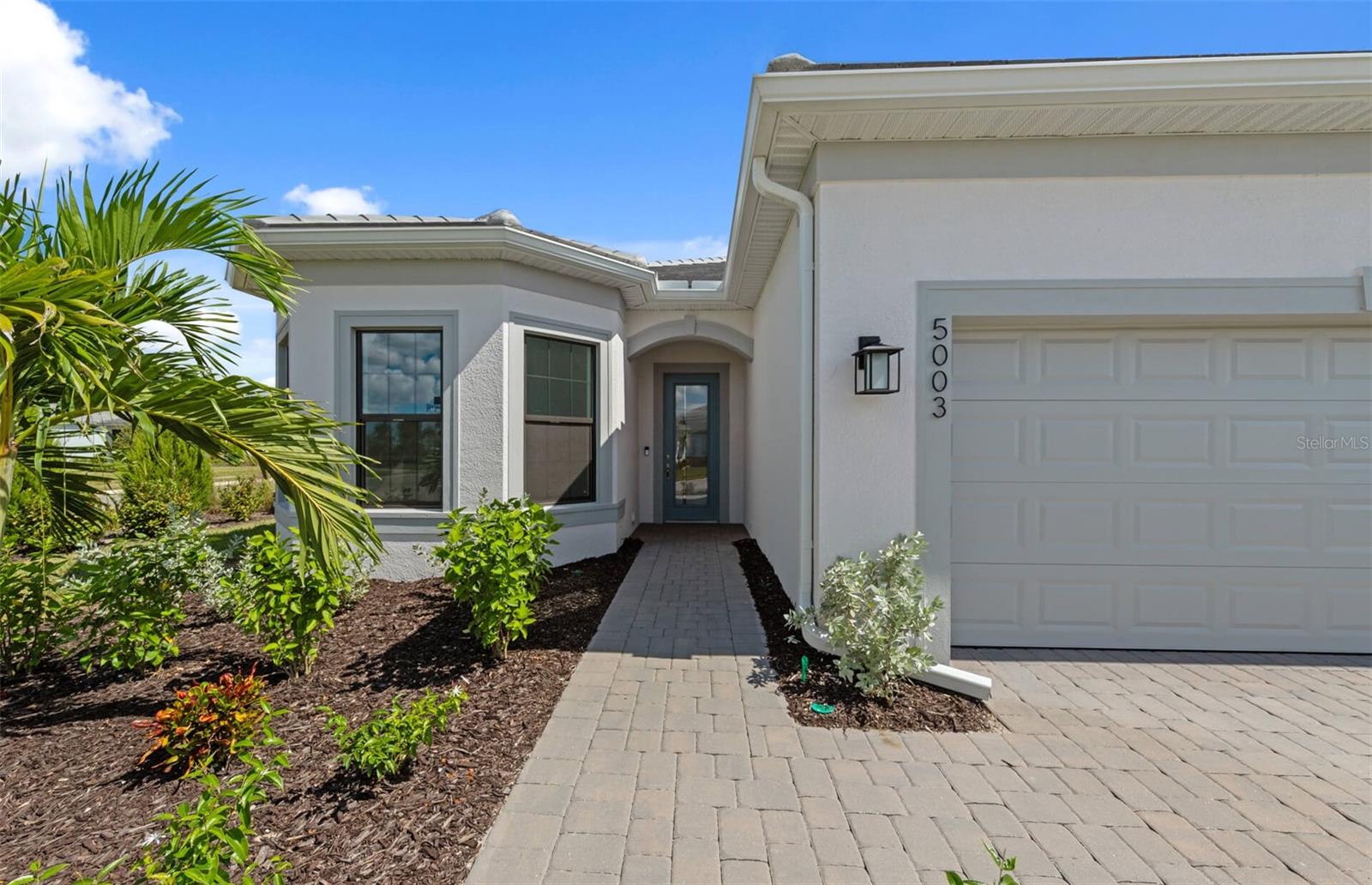 5003 STONEY POINT GLEN