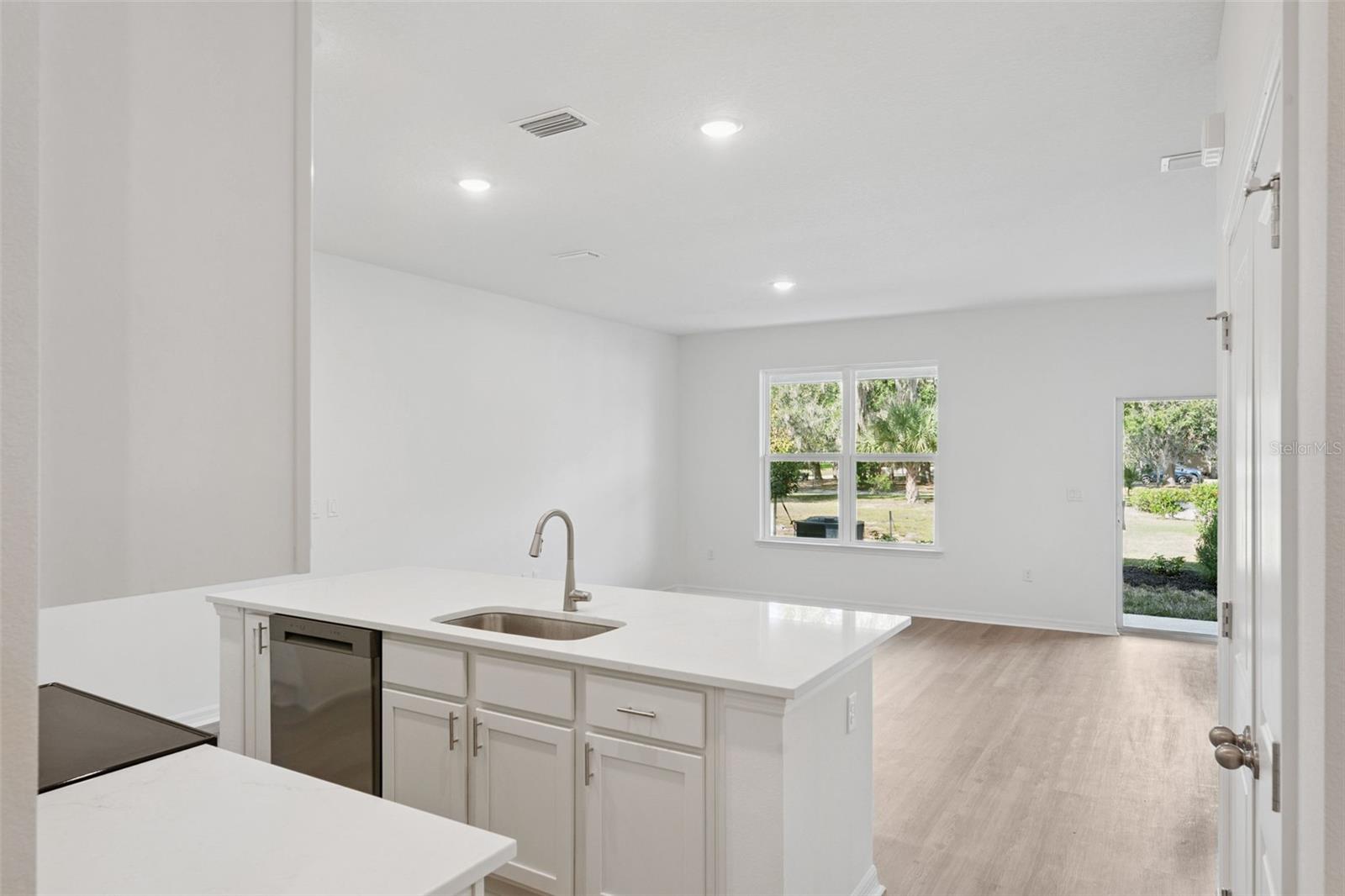 CONNORS COVE - Residential