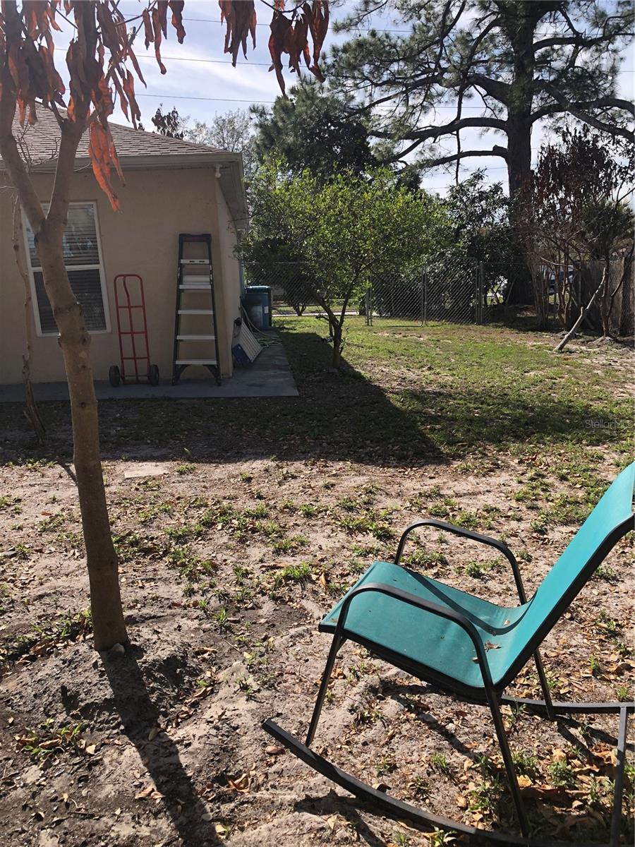 1840 HOWLAND BOULEVARD