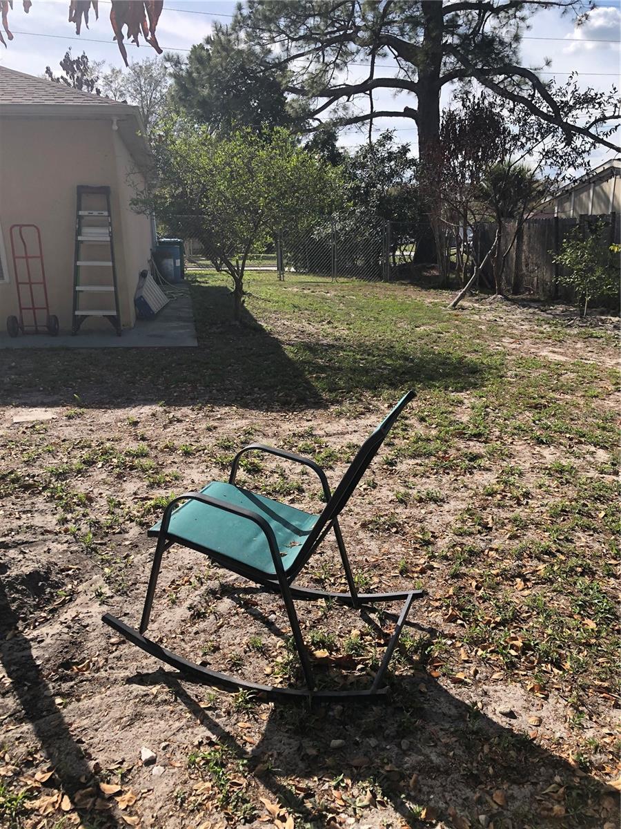 1840 HOWLAND BOULEVARD