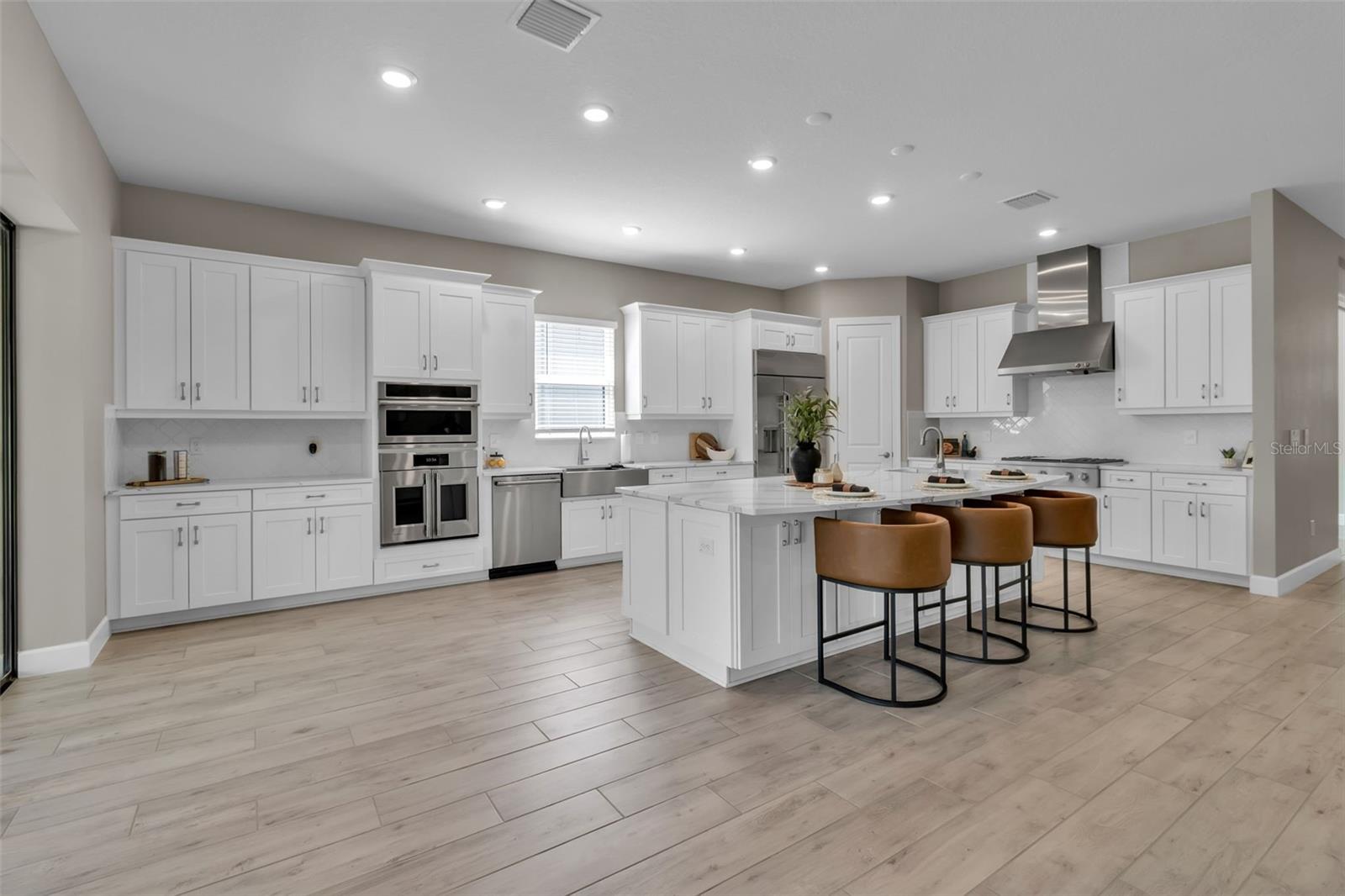 ESPLANADE NORTH AT ARTISAN LAKES SUBPH I - Residential