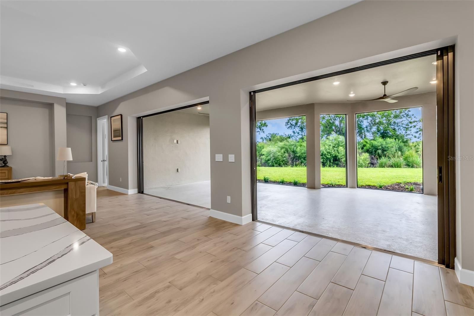 ESPLANADE NORTH AT ARTISAN LAKES SUBPH I - Residential