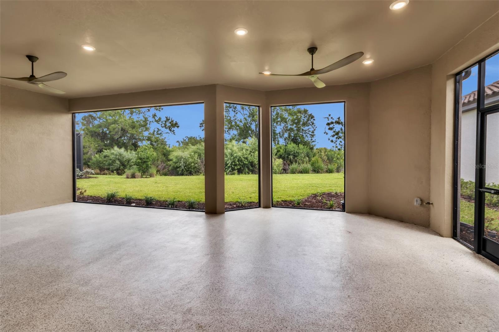 ESPLANADE NORTH AT ARTISAN LAKES SUBPH I - Residential