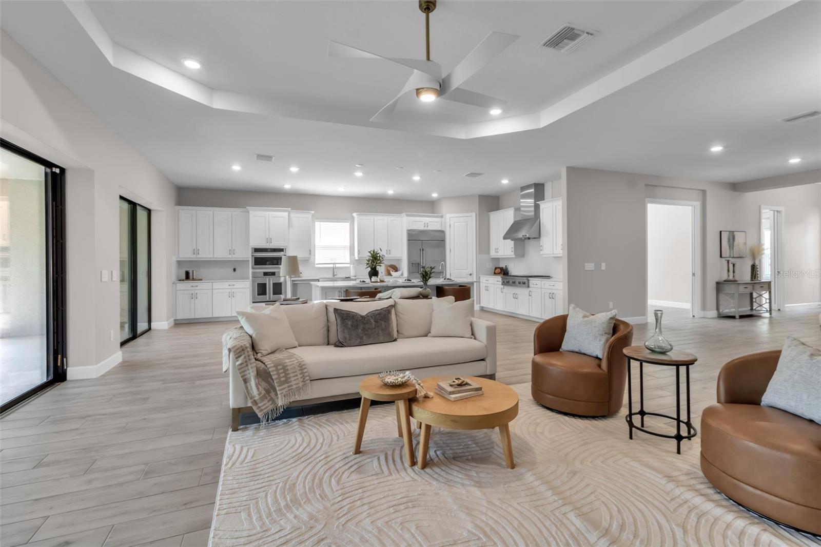 ESPLANADE NORTH AT ARTISAN LAKES SUBPH I - Residential