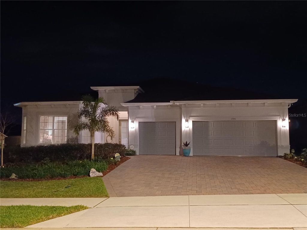 Photo of 1596 Evening Summit Circle, Minneola, FL 34715 (MLS # O6374196)