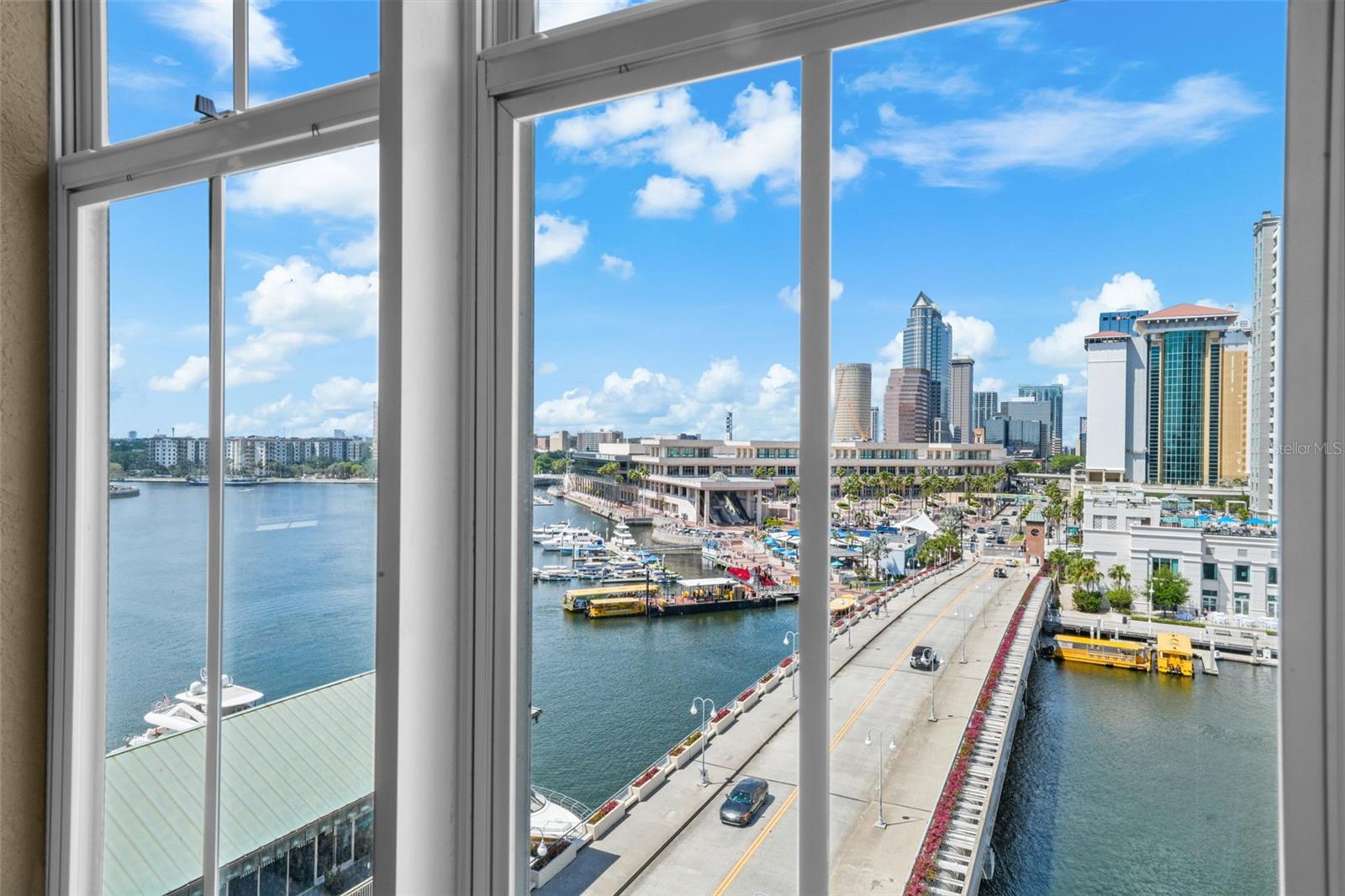 PARKCREST HARBOUR ISLAND CONDO - Residential