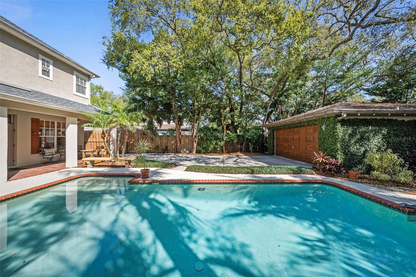 HARBOR VIEW PALMS - Residential