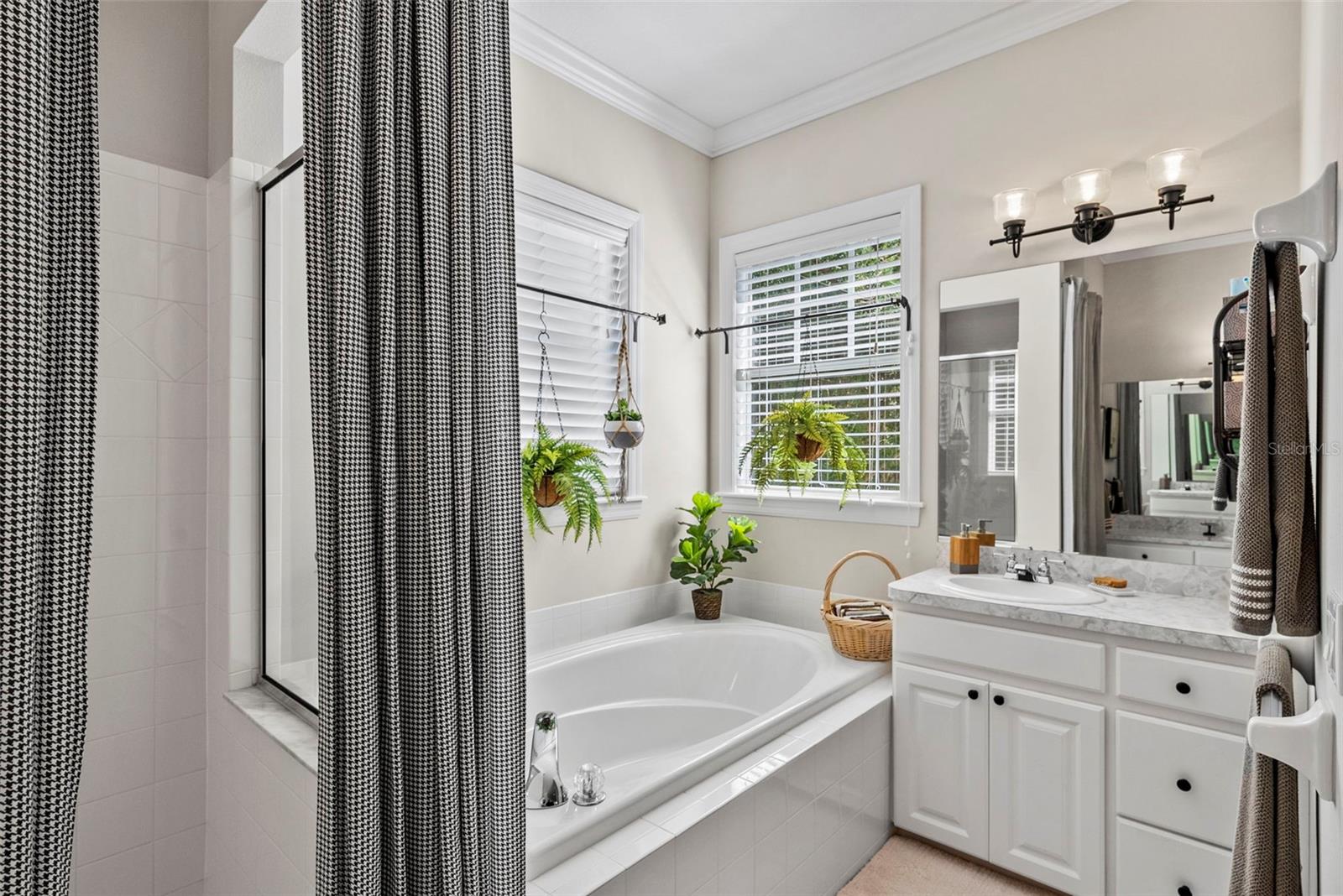 HARBOR VIEW PALMS - Residential