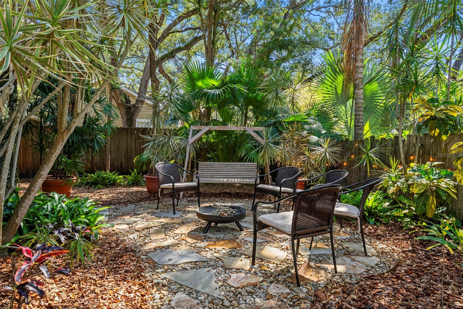 HARBOR VIEW PALMS - Residential