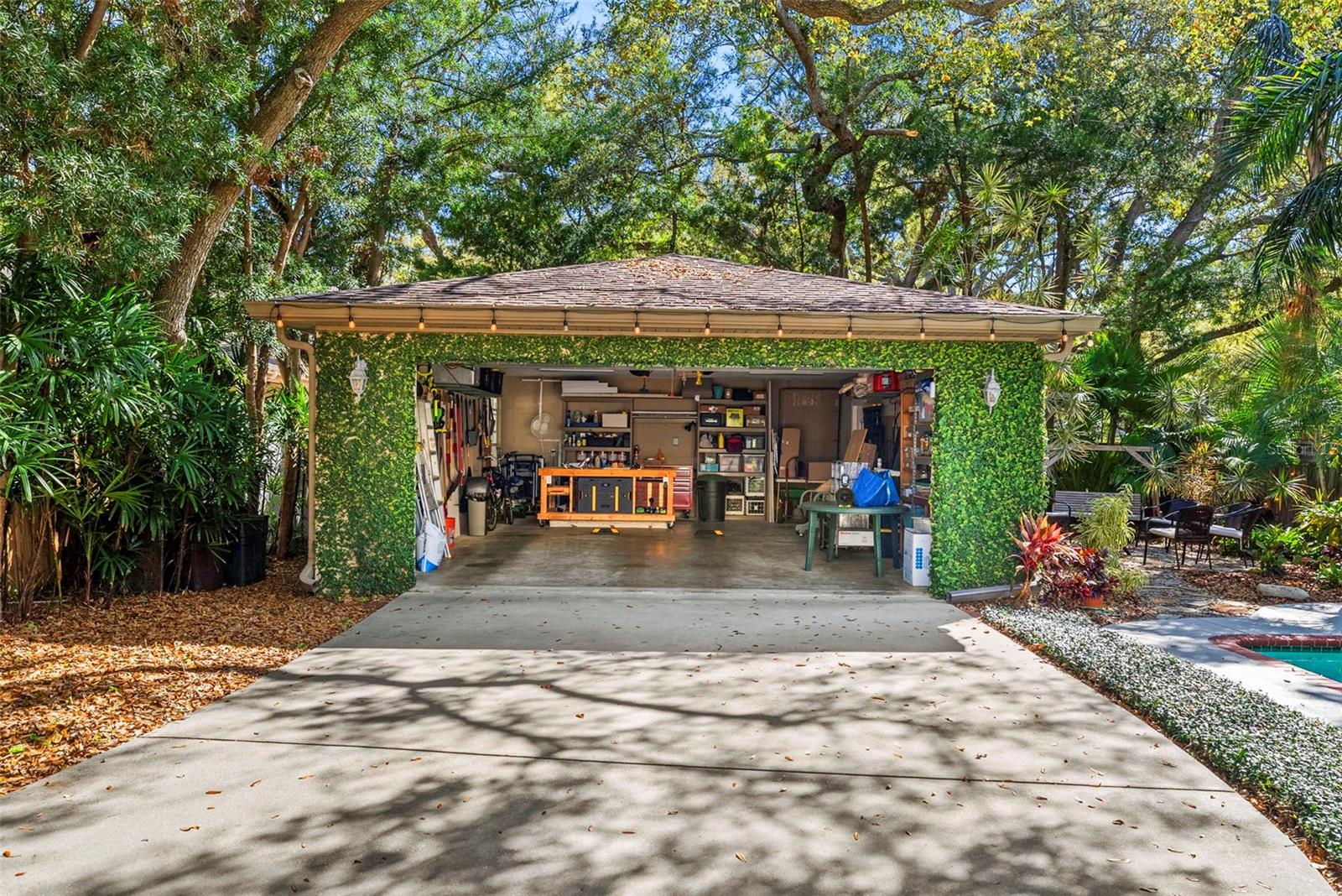 HARBOR VIEW PALMS - Residential