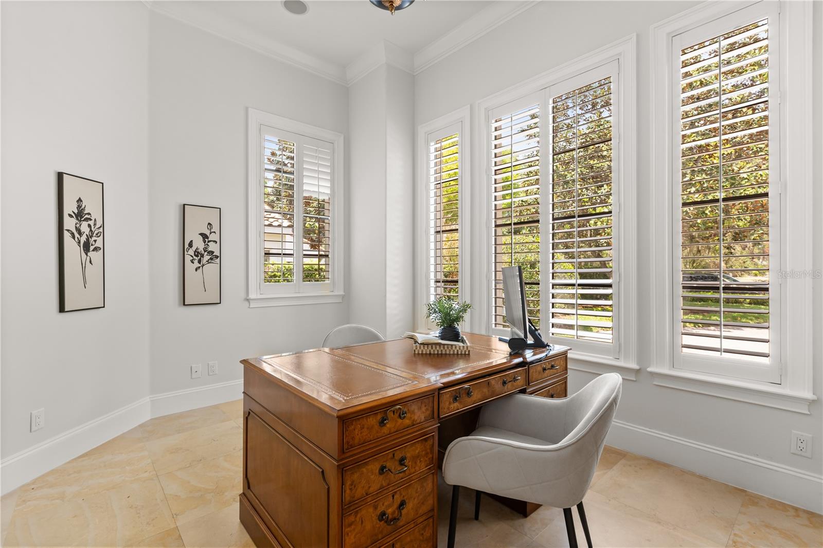 SYLVAN LAKE SHORES - Residential