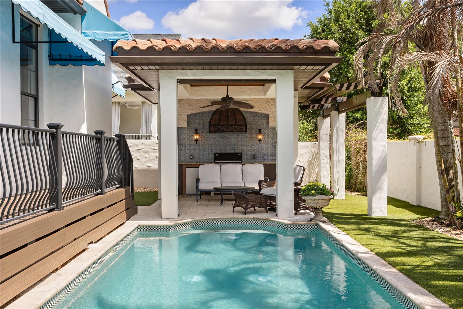 SYLVAN LAKE SHORES - Residential