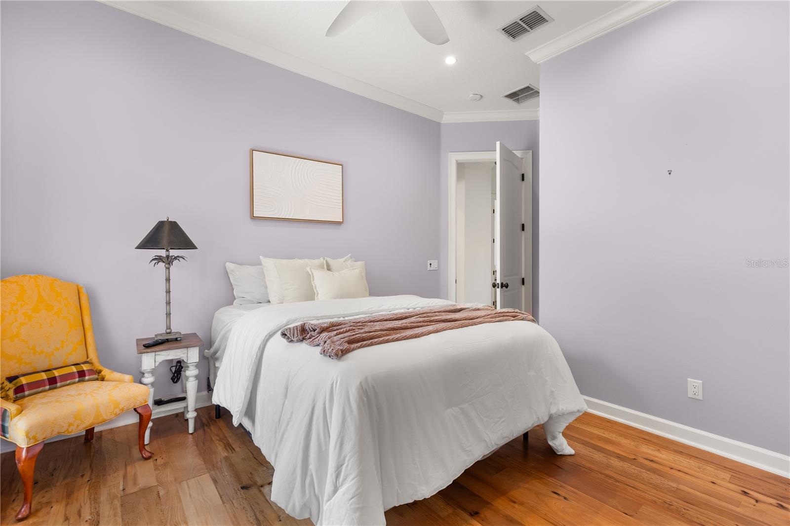 SYLVAN LAKE SHORES - Residential