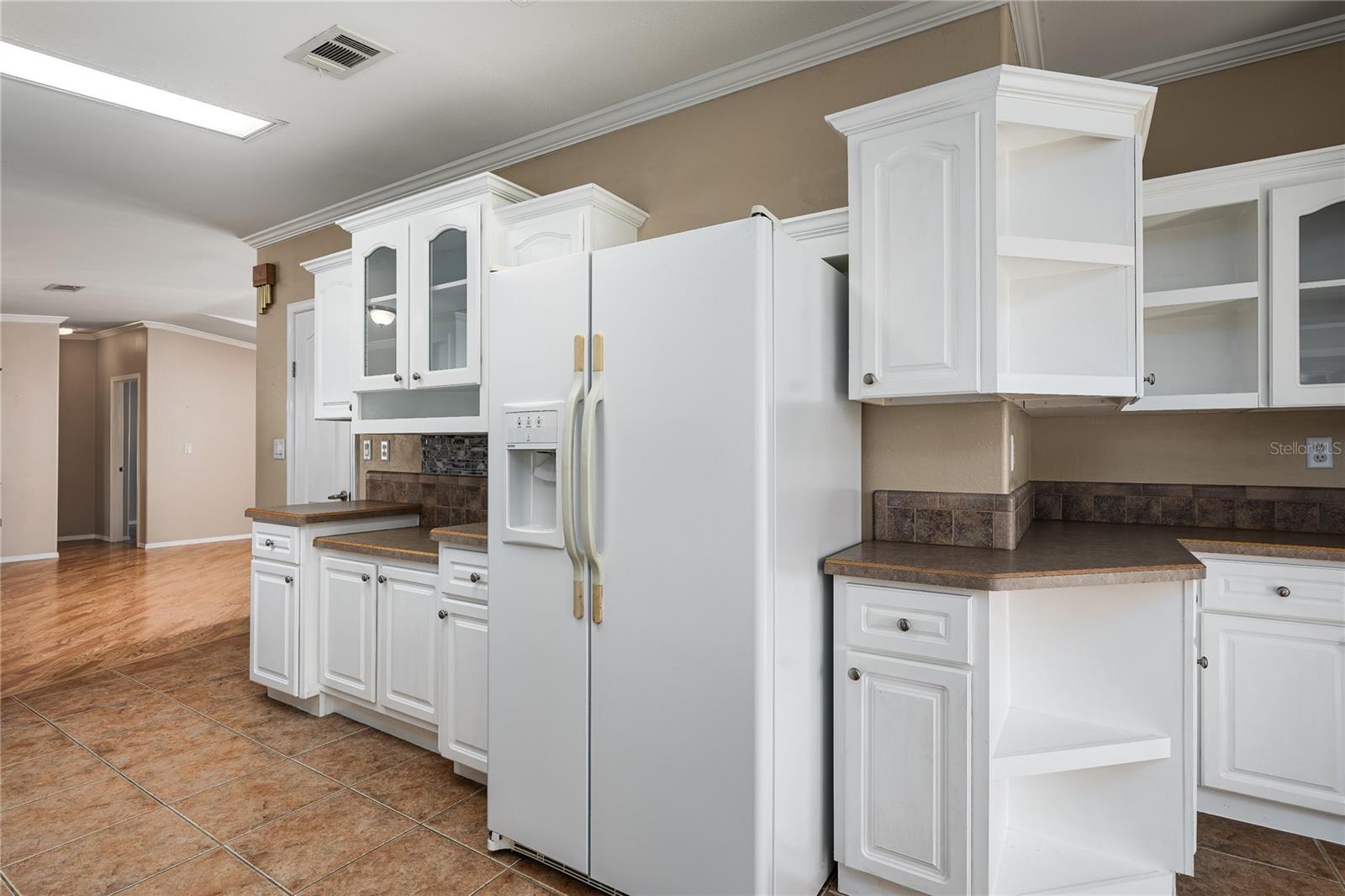 IMPERIAL LAKES ESTATES UNIT II - Residential