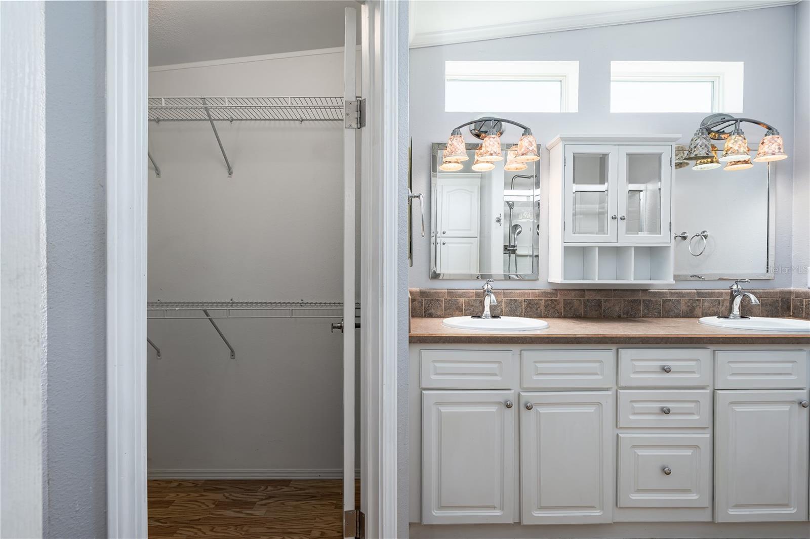 IMPERIAL LAKES ESTATES UNIT II - Residential