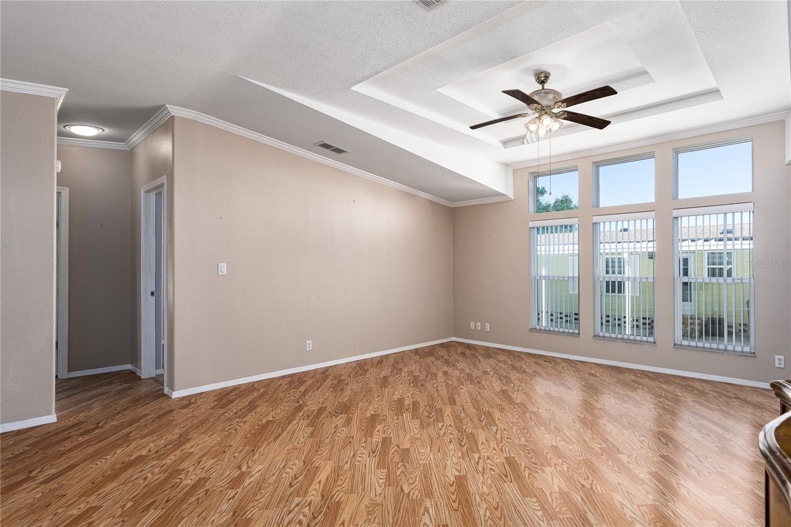 IMPERIAL LAKES ESTATES UNIT II - Residential