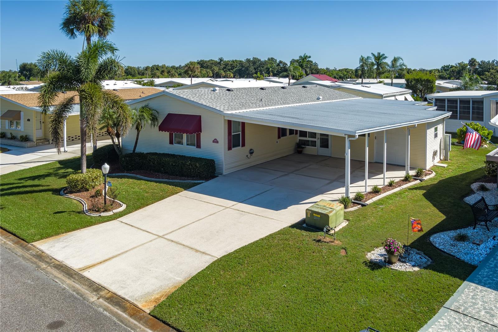 IMPERIAL LAKES ESTATES UNIT II - Residential