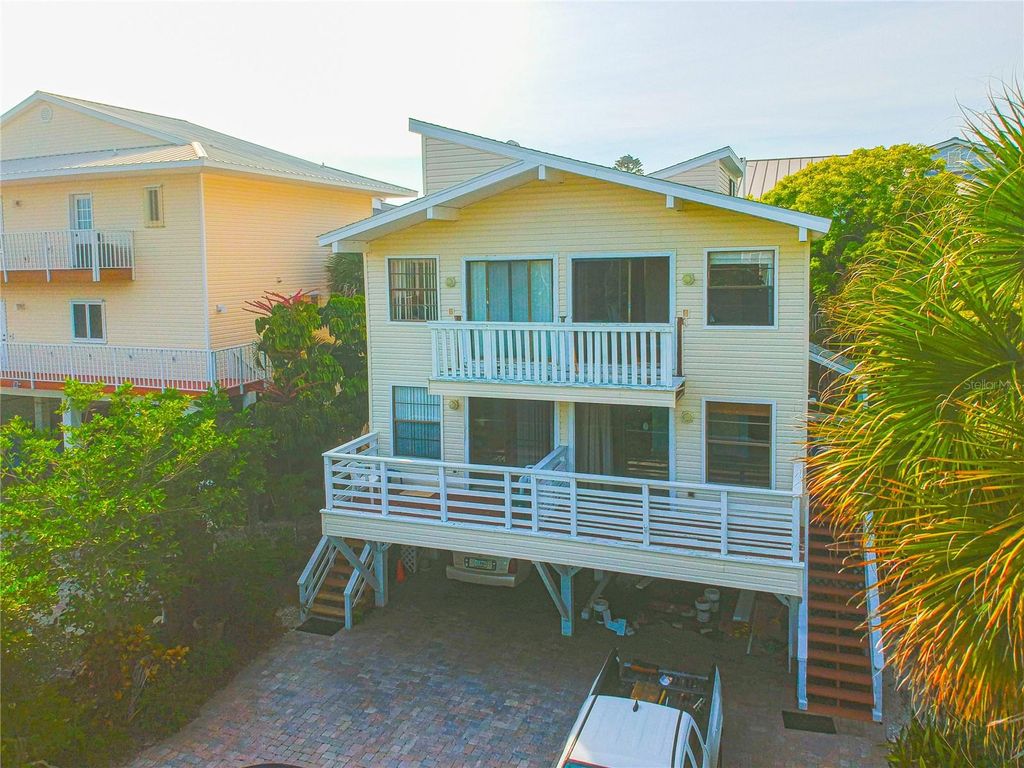 Photo of 60 Beachcomber Lane #7, Englewood, FL 34223 (MLS # C7517606)