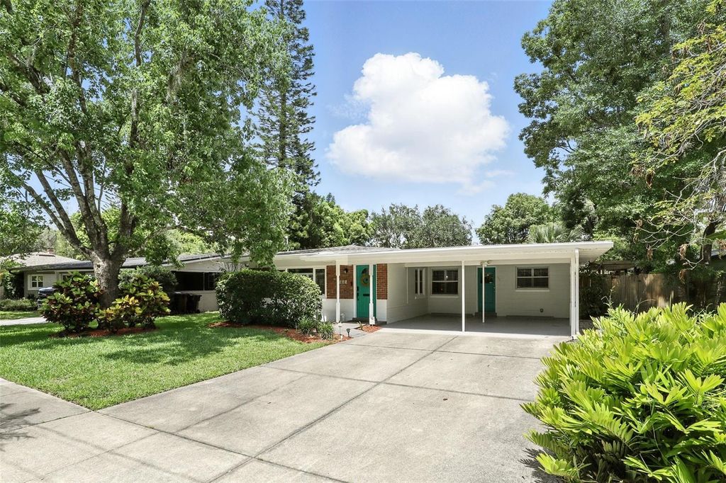 Photo of 509 Altaloma Avenue, Orlando, FL 32803 (MLS # O6363960)