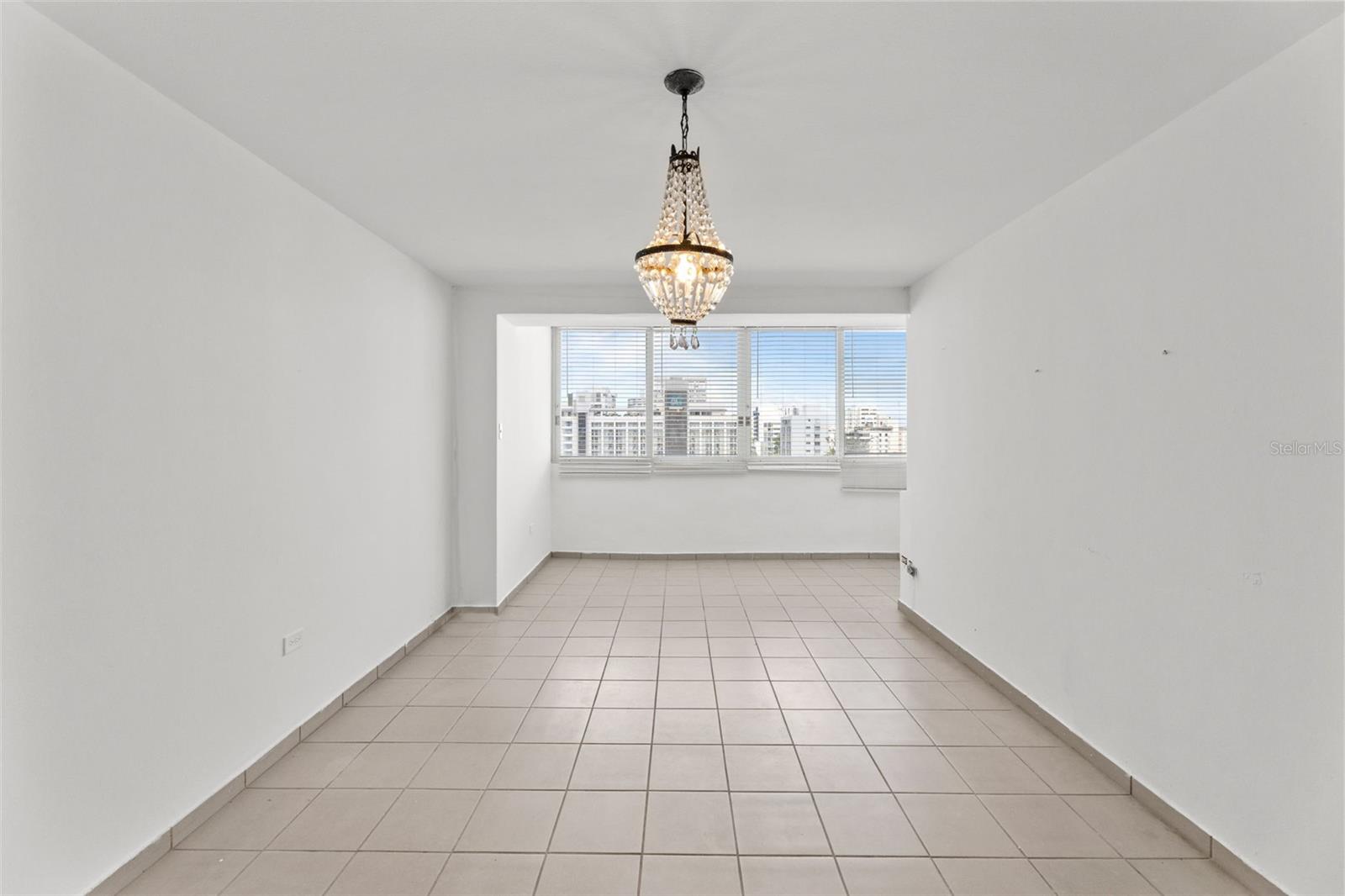 CONDOMINIUM SON SID - Residential
