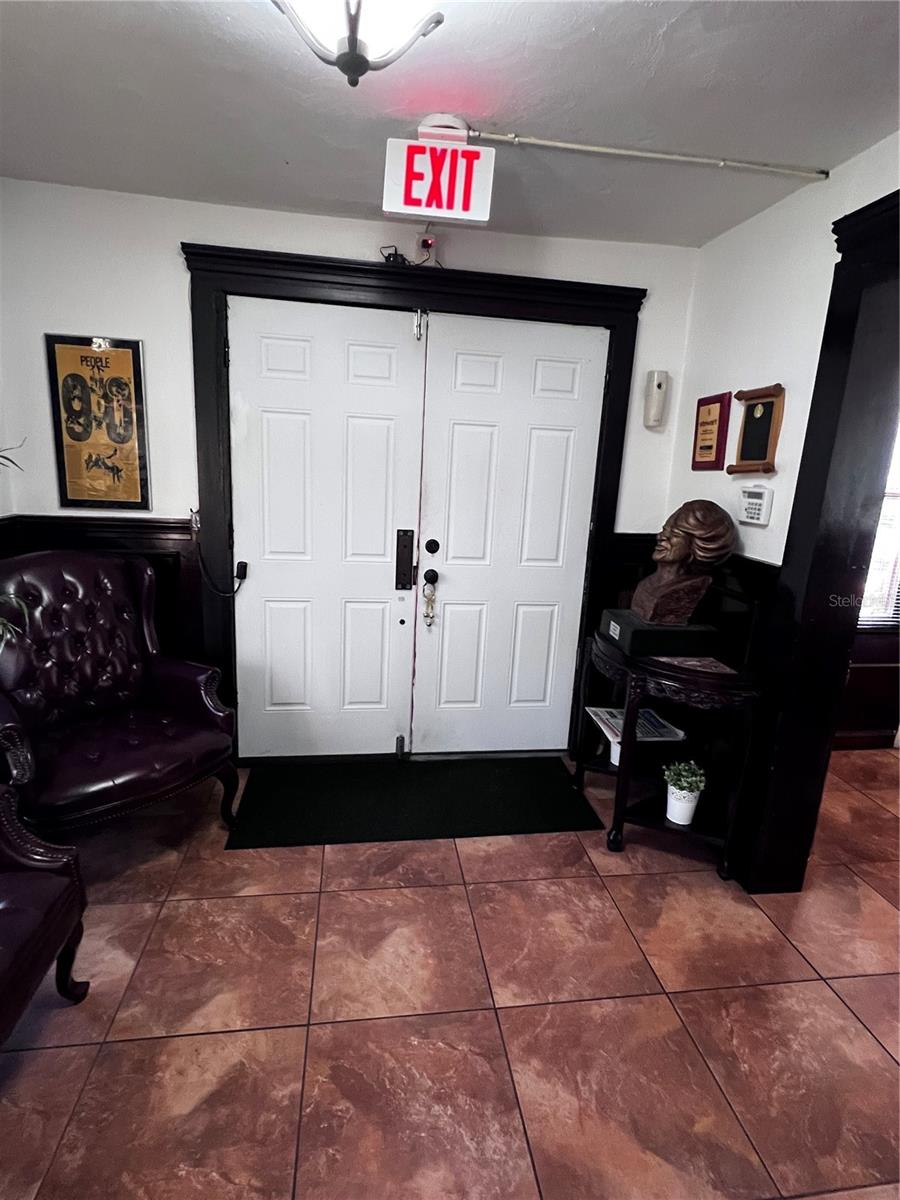 CONCORD PARK ADD - Commercial Lease