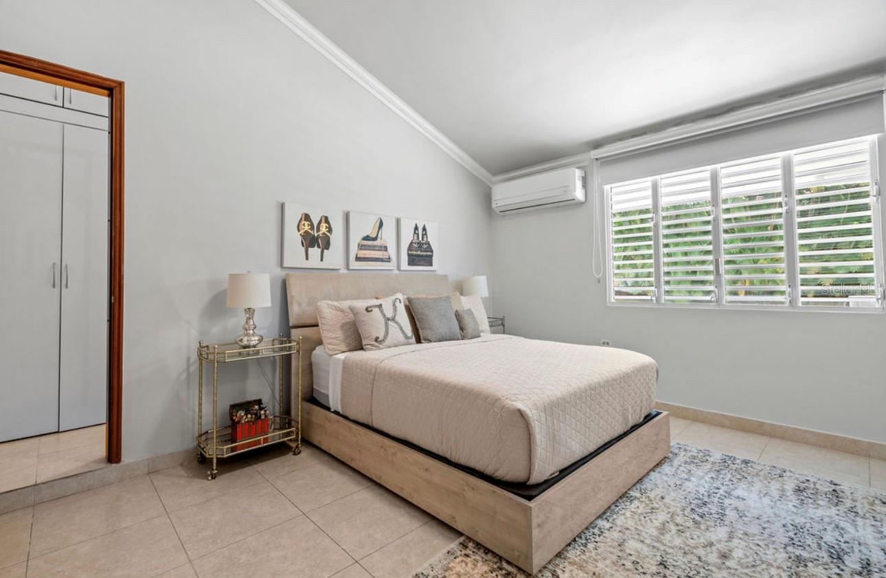 BALDWIN PARK - Residential