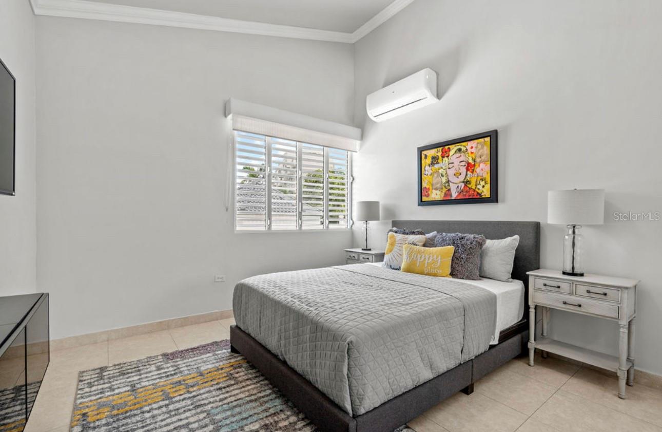 BALDWIN PARK - Residential